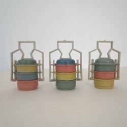 set of 3 plastic vintage food carrier / pot miniature for doll house